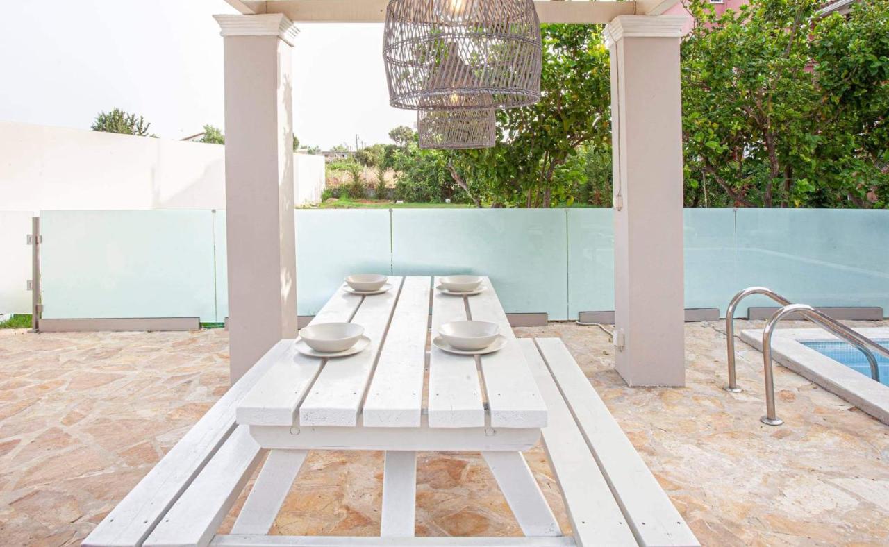 Ninos Corfu Villas アギオス・ゲオルギオス エクステリア 写真